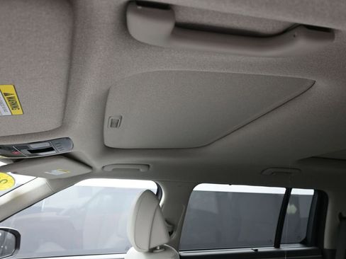 Used 2025 Hyundai Santa Fe Limited image 13