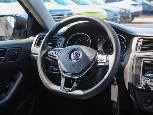Used 2015 Volkswagen Jetta S FWD image 19