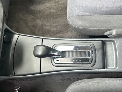 Used 2005 Honda Civic Hybrid Sedan image 21