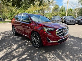 Used 2019 GMC Terrain Denali w/ Advanced Safety Package FWD video 1