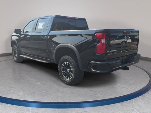 Used 2025 Chevrolet Silverado 1500 ZR2 w/ Technology Package AWD/4WD image 7