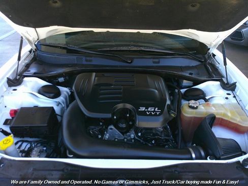 Used 2021 Dodge Charger SXT w/ Blacktop Package image 44