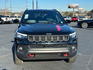 Used 2025 Jeep Compass Trailhawk w/ Trailhawk Elite Group video 2