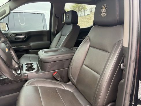 Used 2019 Chevrolet Silverado 1500 LTZ w/ LTZ Plus Package image 23