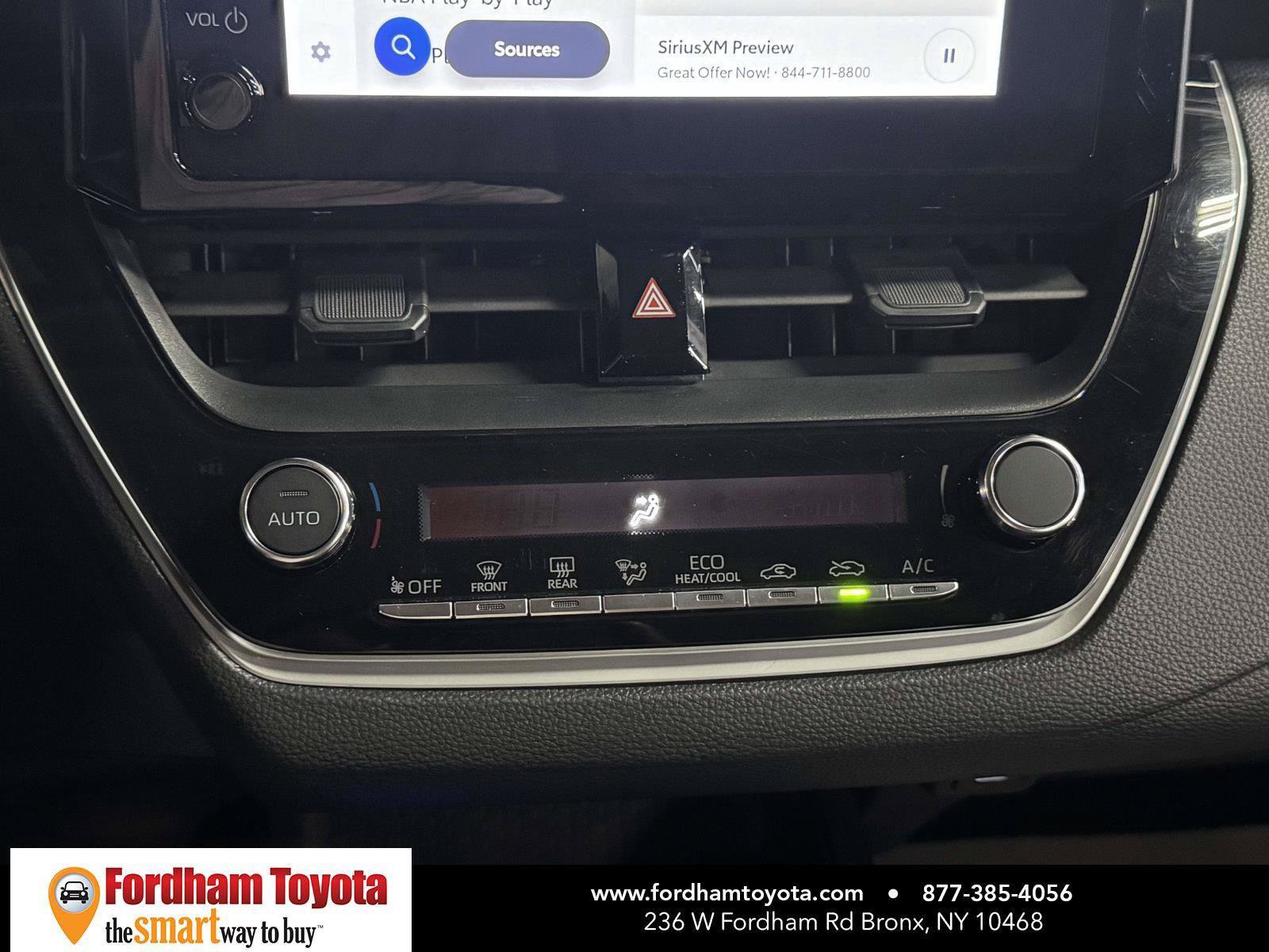 Used 2023 Toyota Corolla LE FWD image 27