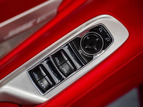 Used 2023 Chevrolet Corvette Stingray Premium Conv w/ Battery Protection Package RWD image 34