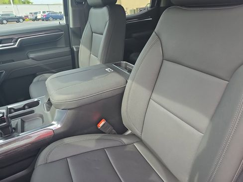 New 2026 Chevrolet Silverado 1500 LTZ w/ LTZ Premium Package image 15