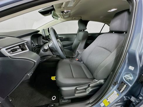 Used 2025 Toyota Corolla LE image 20