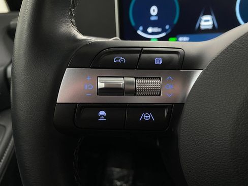 Used 2025 Hyundai Sonata Limited image 16