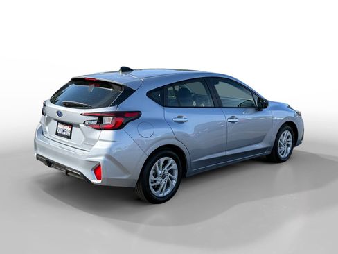 Used 2025 Subaru Impreza 2.0i AWD/4WD image 5