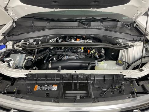 New 2026 Ford Explorer Platinum RWD image 9