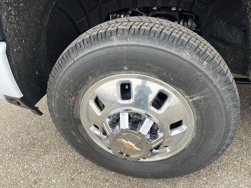 New 2026 Chevrolet Silverado 3500 High Country w/ Technology Package image 10