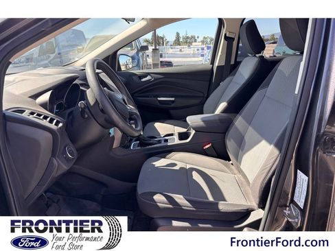 Used 2018 Ford Escape SE w/ SE Sync 3 Package FWD image 10