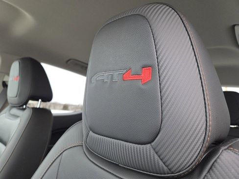 Used 2021 GMC Canyon AT4 w/ Driver Alert Package image 6