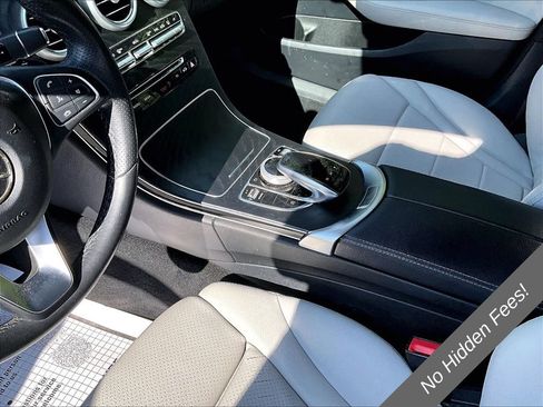 Used 2018 Mercedes-Benz C 300 4MATIC Sedan image 12