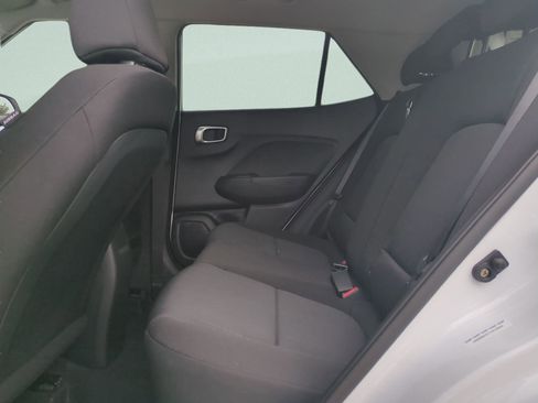 New 2026 Hyundai Venue SE FWD image 13