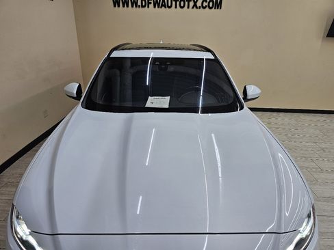 Used 2019 Jaguar F-PACE S image 4