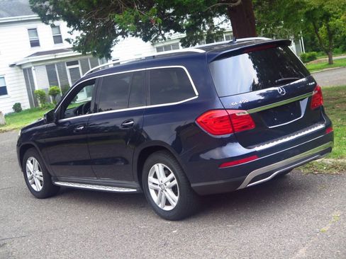 Used 2016 Mercedes-Benz GL 450 4MATIC image 29