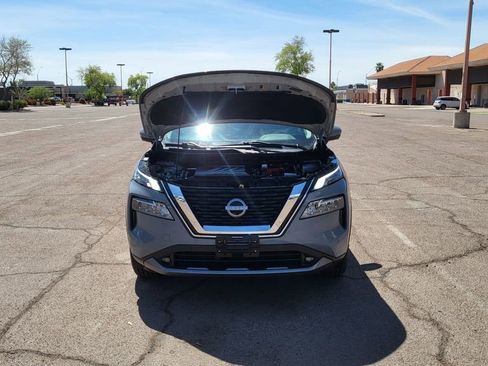 Used 2022 Nissan Rogue SL w/ SL Premium Package image 41