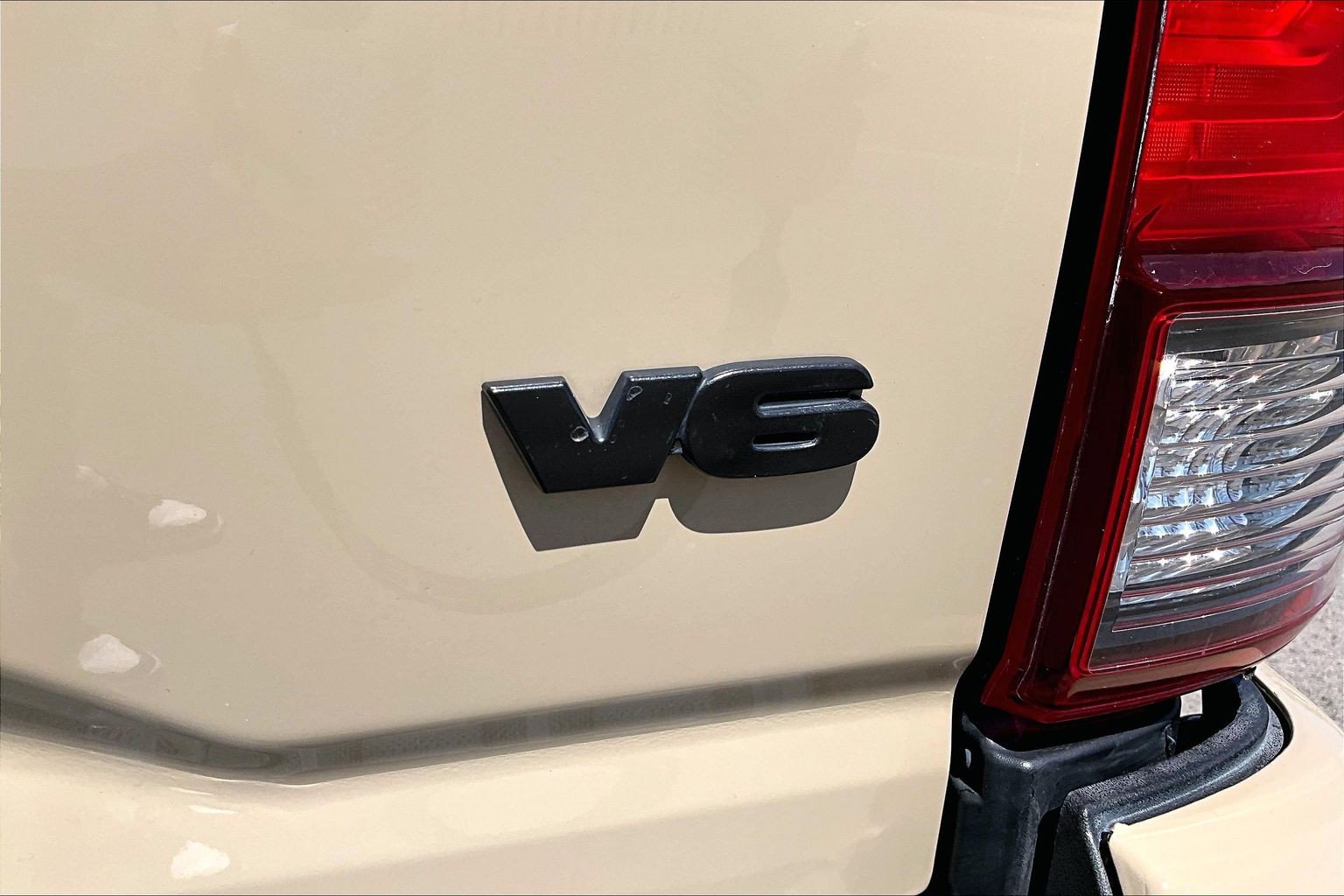 Used 2019 Toyota Tacoma TRD Sport RWD image 32