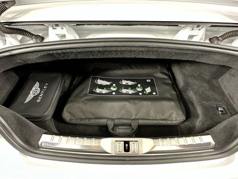 Certified 2024 Bentley Continental GT image 28