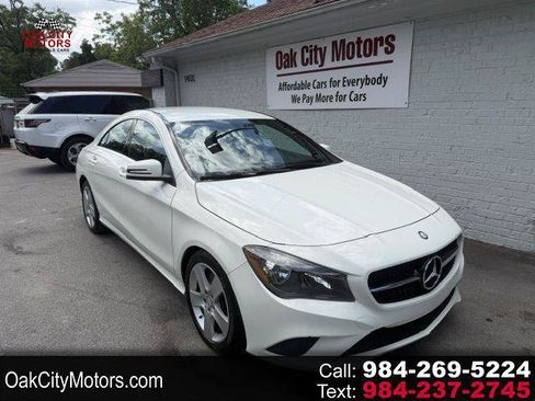 Used 2015 Mercedes-Benz CLA 250 image 1
