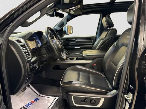 Used 2023 RAM 1500 Laramie AWD/4WD image 10