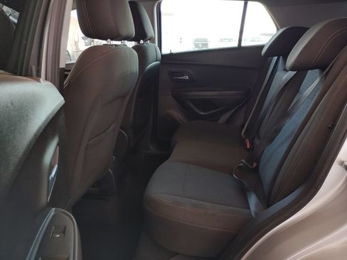 Used 2018 Chevrolet Trax LS AWD/4WD image 20
