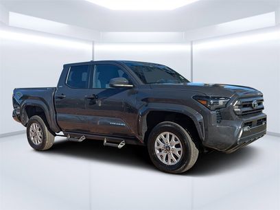 Used 2025 Toyota Tacoma SR5