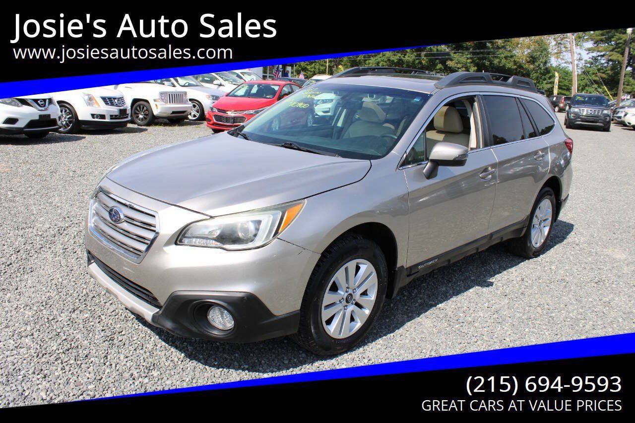 Used 2017 Subaru Outback 2.5i Premium AWD/4WD image 1
