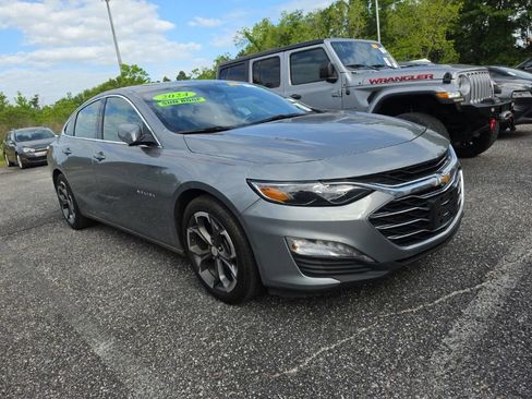 Used 2024 Chevrolet Malibu LT image 1