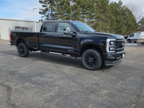 New 2026 Ford F350 Lariat w/ Black Appearance Package image 19