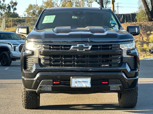 Used 2025 Chevrolet Silverado 1500 LT Trail Boss w/ LT Trail Boss Premium Package image 7