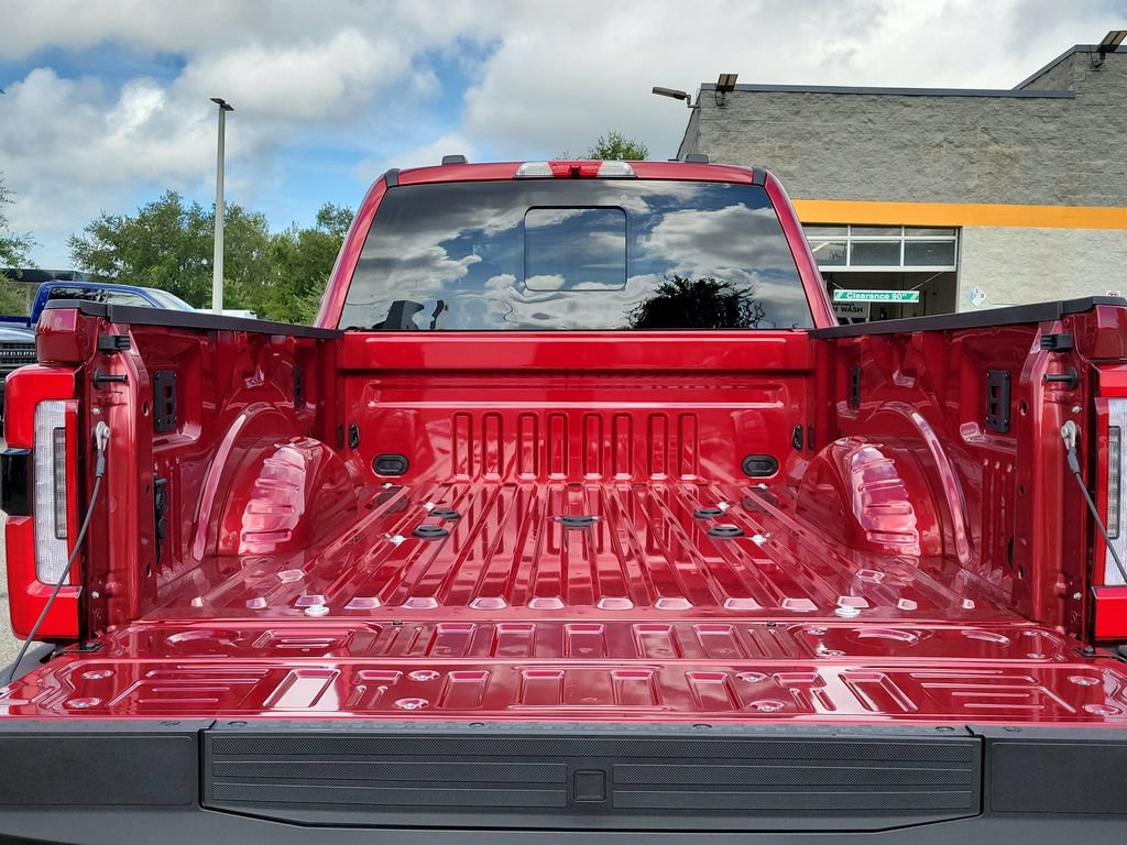 New 2026 Ford F250 Platinum w/ Platinum Plus Package AWD/4WD image 7