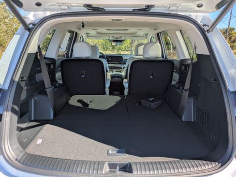 New 2025 Kia Telluride S image 14