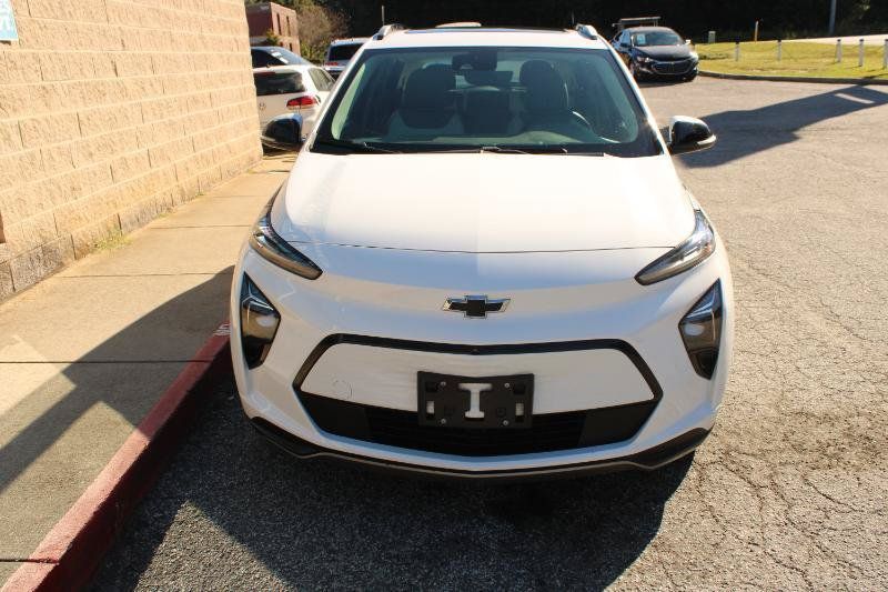 Used 2022 Chevrolet Bolt EUV Premier w/ Launch Edition FWD image 2