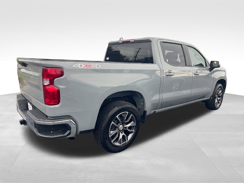 Used 2024 Chevrolet Silverado 1500 LT AWD/4WD image 5