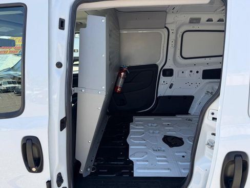Used 2021 RAM ProMaster City Tradesman FWD image 21