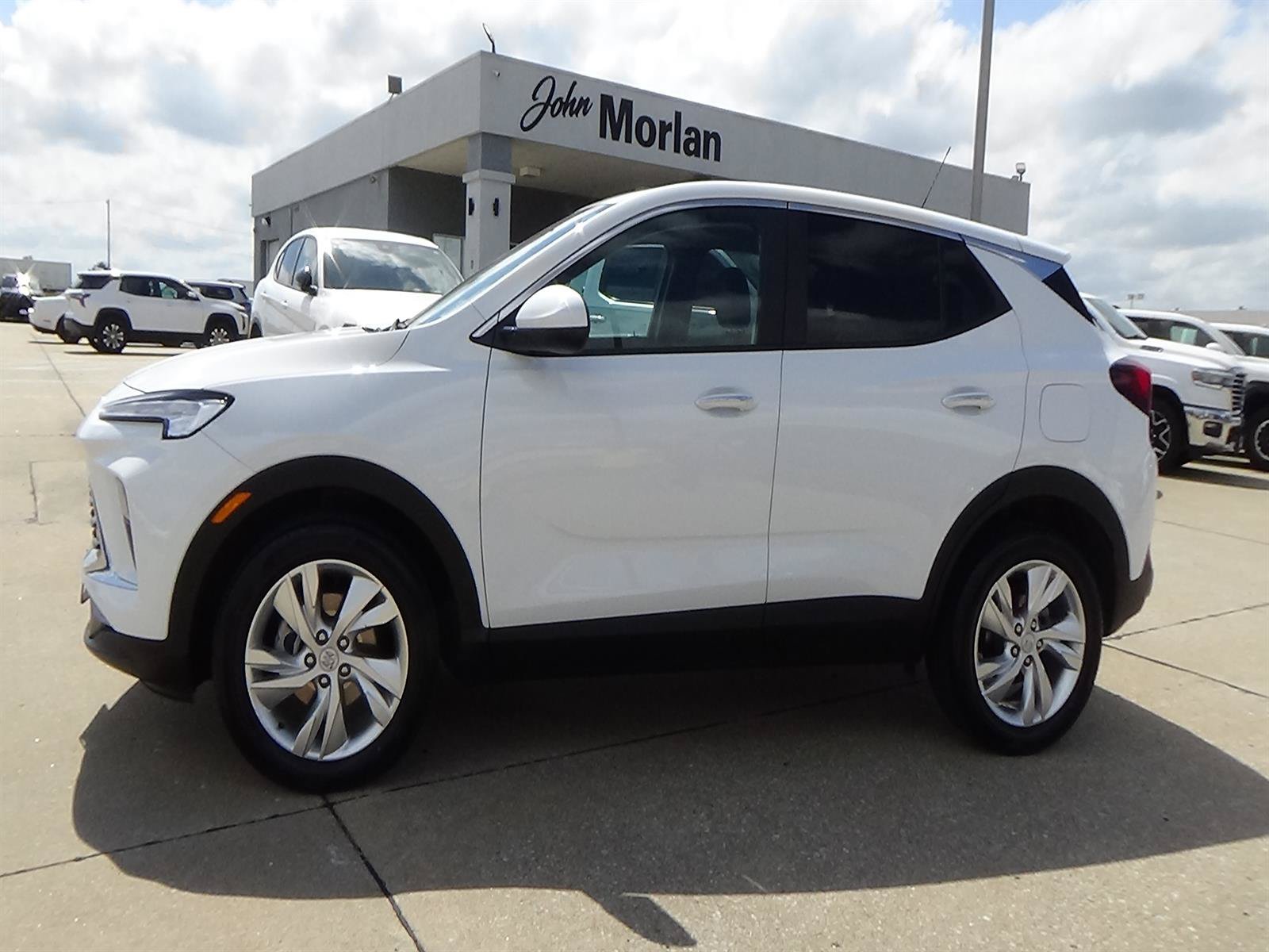 Used 2025 Buick Encore GX Preferred FWD image 1