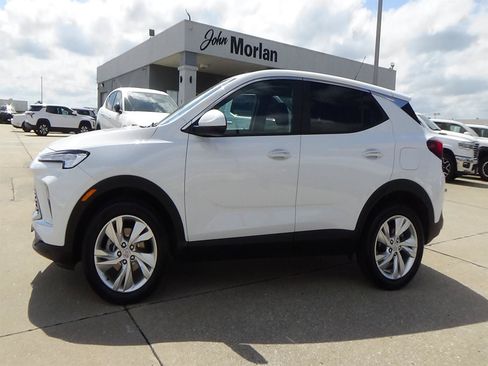 Used 2025 Buick Encore GX Preferred FWD image 1