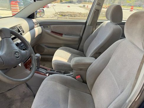 Used 2005 Toyota Corolla LE FWD image 9