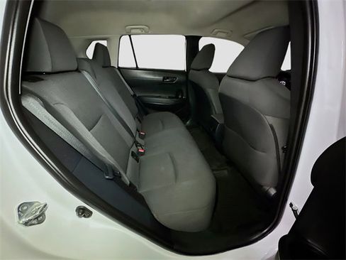 Certified 2022 Toyota Corolla Cross LE image 34