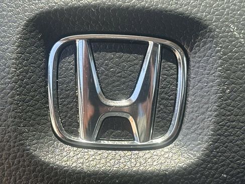 Used 2019 Honda Accord Touring image 27