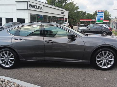 Used 2023 Acura TLX FWD image 6