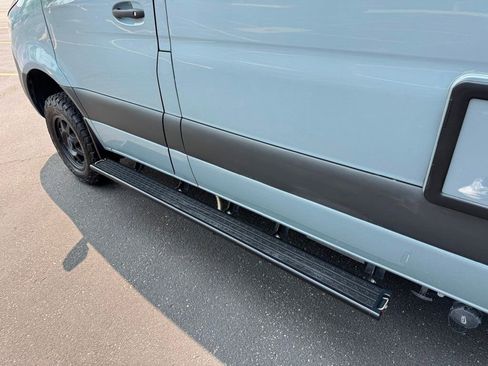 Used 2021 Mercedes-Benz Sprinter 2500 image 21