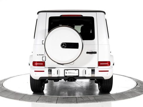 Used 2024 Mercedes-Benz G 550 image 4