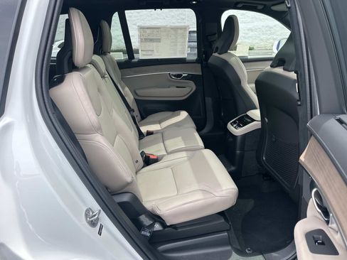 New 2026 Volvo XC90 T8 Ultra w/ Lounge Package AWD/4WD image 20