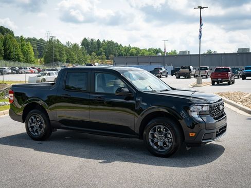 New 2026 Ford Maverick XLT w/ Equipment Group 301A AWD/4WD image 12