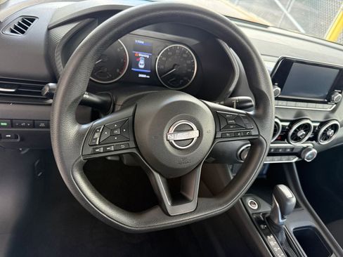 Used 2025 Nissan Sentra S image 25