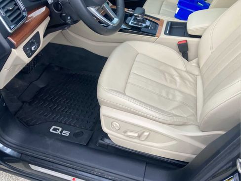 Used 2022 Audi Q5 2.0T Premium Plus image 12